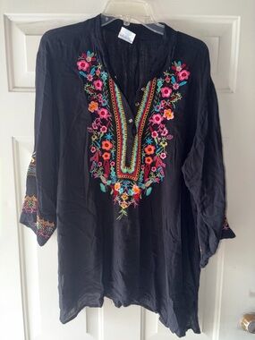 Black Embroidered V-Neck Women's Tunic Top